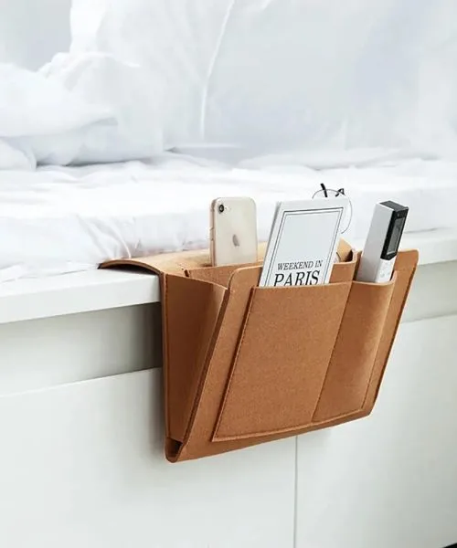 Porte-Revues-et-Telecommande-5